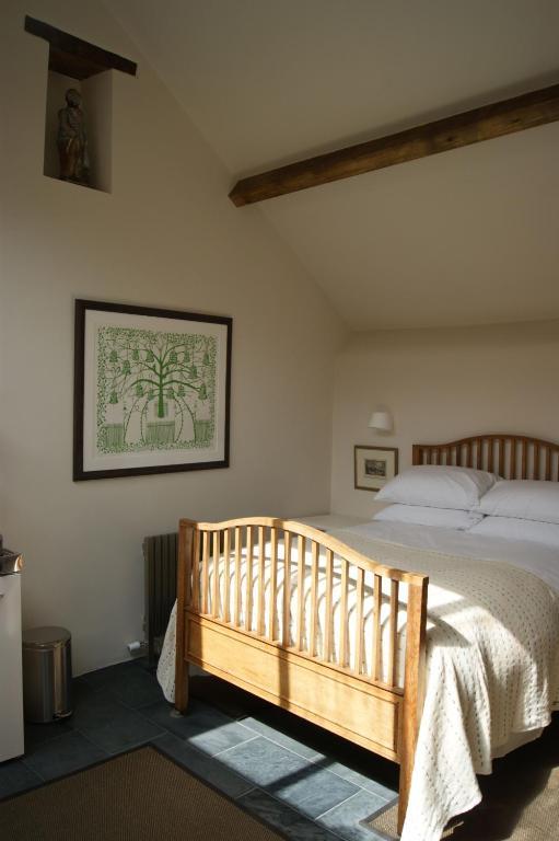 T'S At Lower Rudloe Farm Guest House คอร์แชม ห้อง รูปภาพ