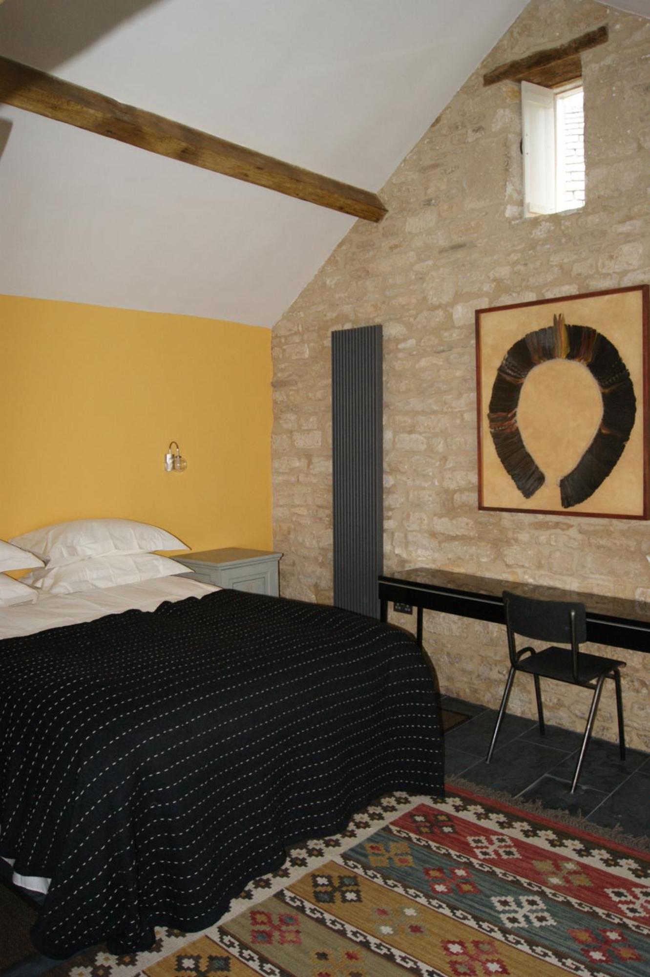 T'S At Lower Rudloe Farm Guest House คอร์แชม ภายนอก รูปภาพ